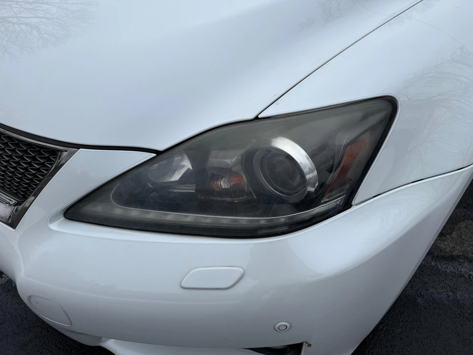 2011 Lexus IS F 2nd Gen - Image 25 of 31