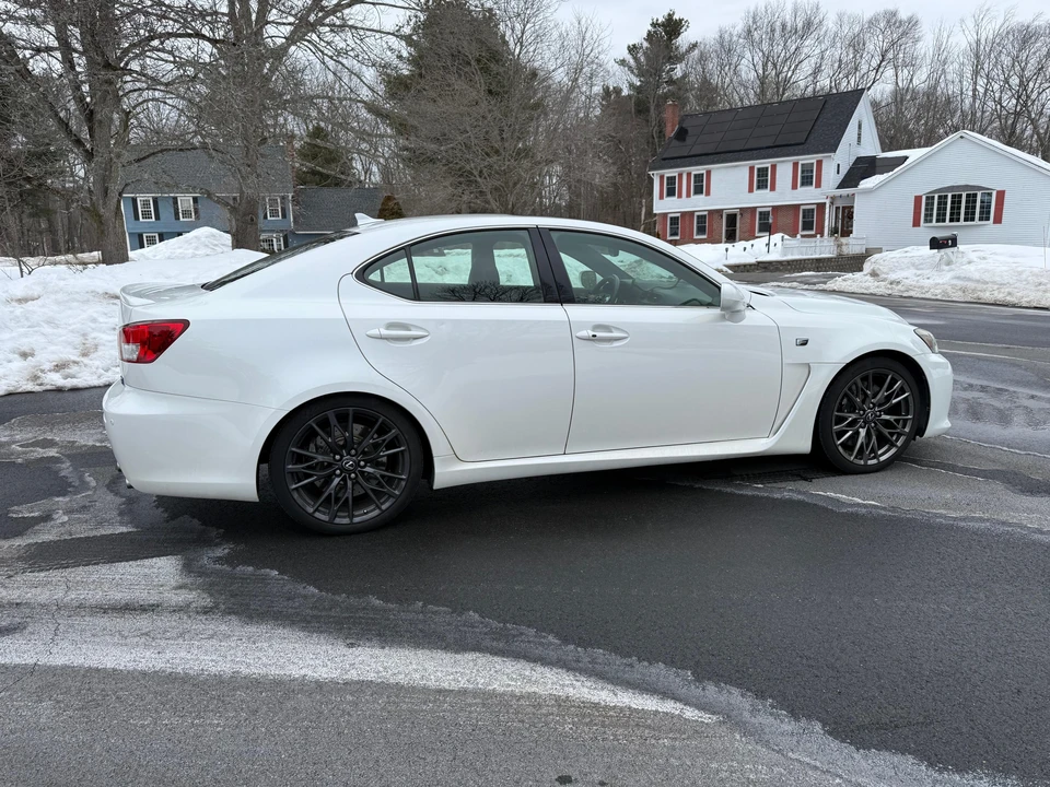 2011 Lexus IS F 2nd Gen - Image 18 of 31