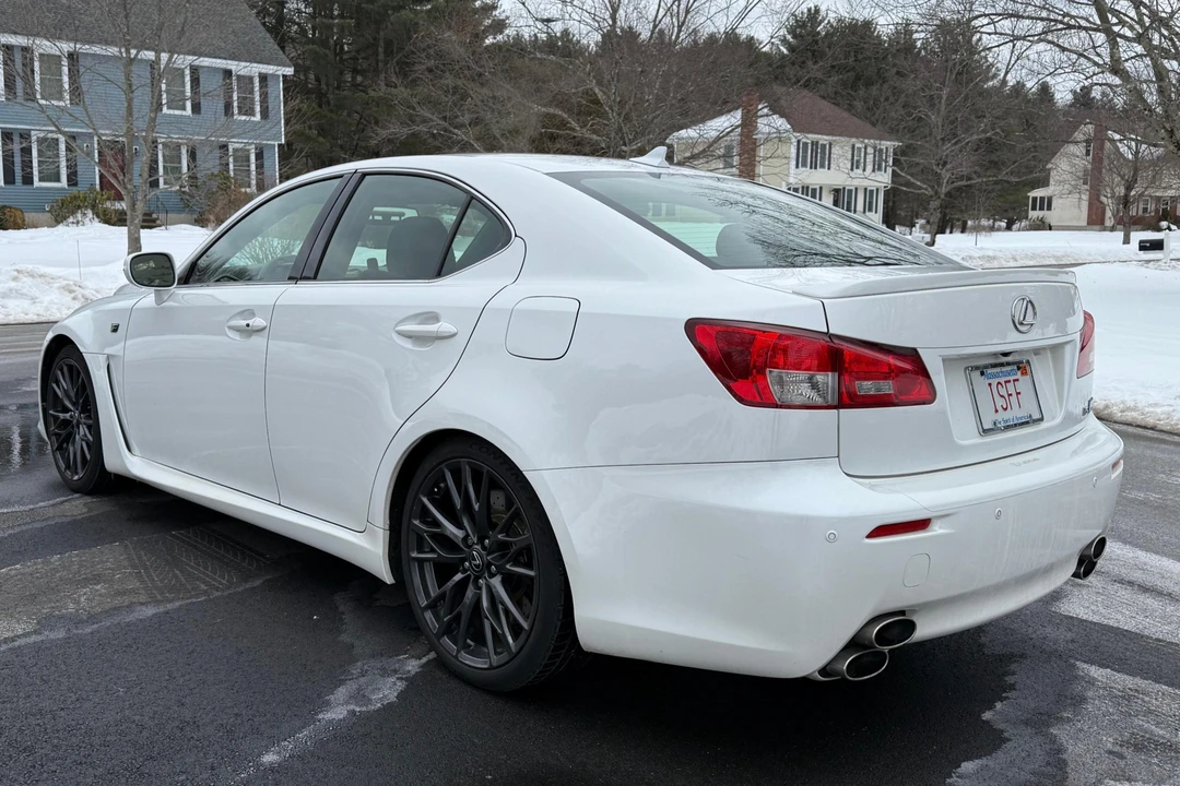 2011 Lexus IS F 2nd Gen - Image 4 of 31