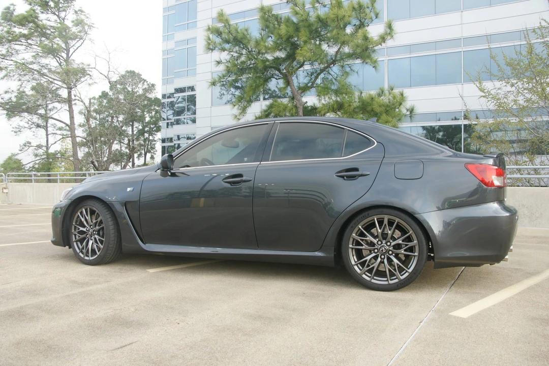 2011 Lexus IS F 2nd Gen - Image 15 of 31