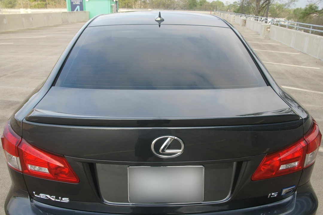 2011 Lexus IS F 2nd Gen - Image 30 of 31