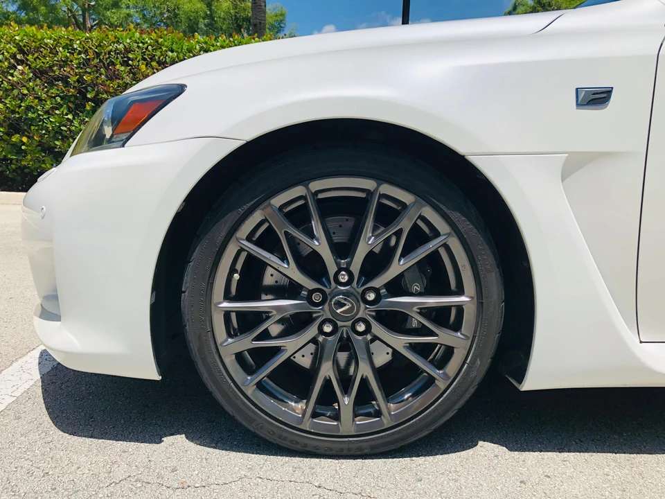 2011 Lexus IS F 2nd Gen - Image 18 of 29