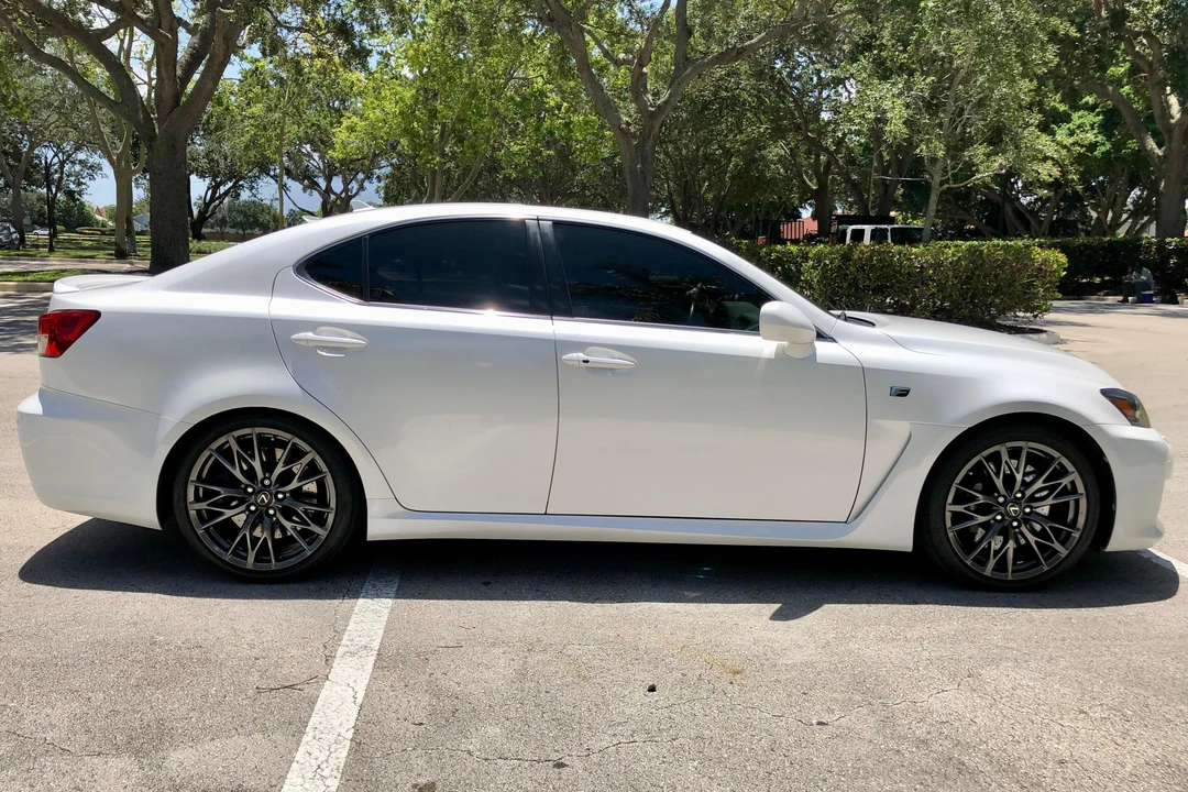 2011 Lexus IS F 2nd Gen - Image 11 of 29
