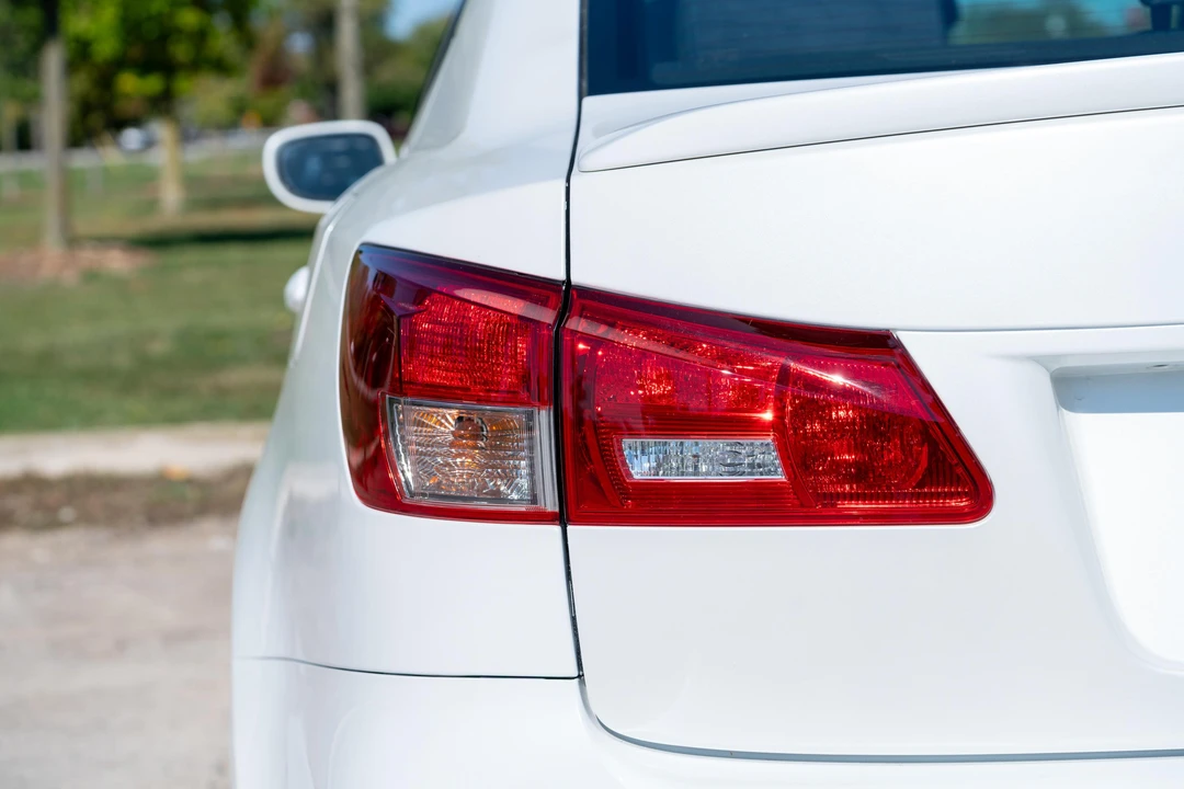 2011 Lexus IS F 2nd Gen - Image 16 of 31