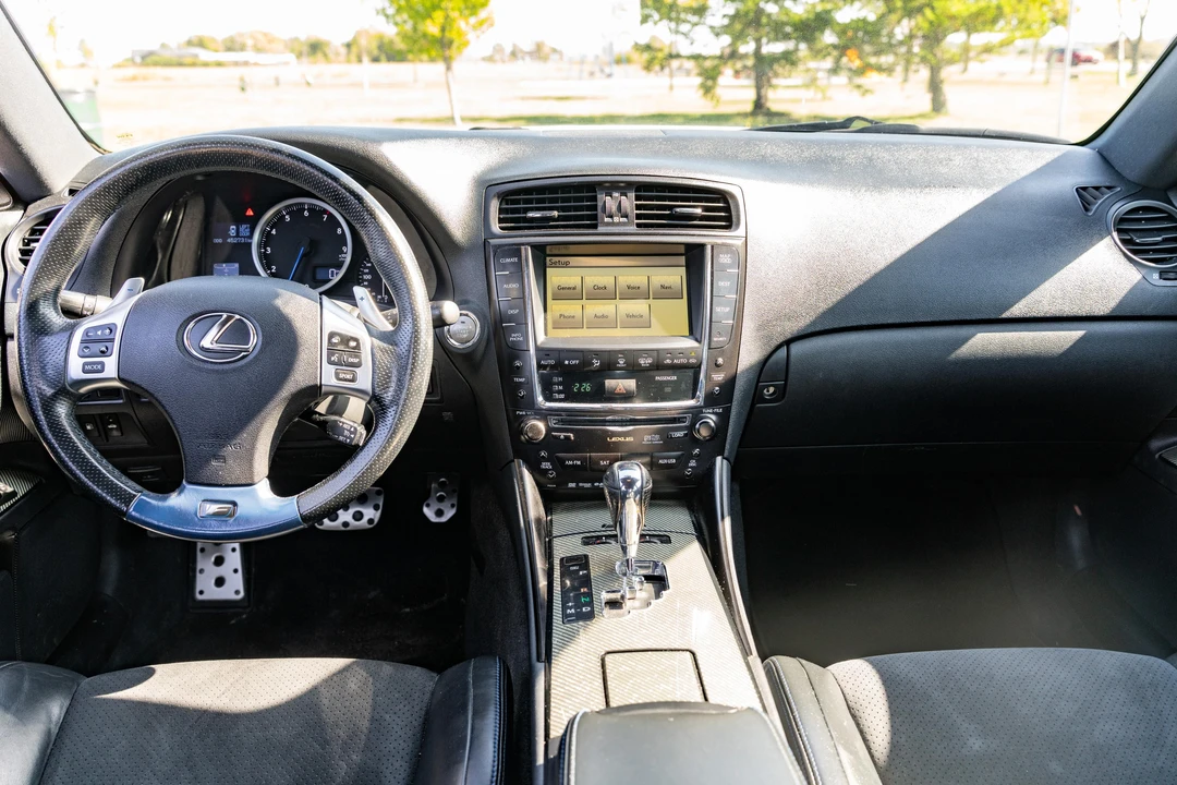 2011 Lexus IS F 2nd Gen - Image 26 of 31