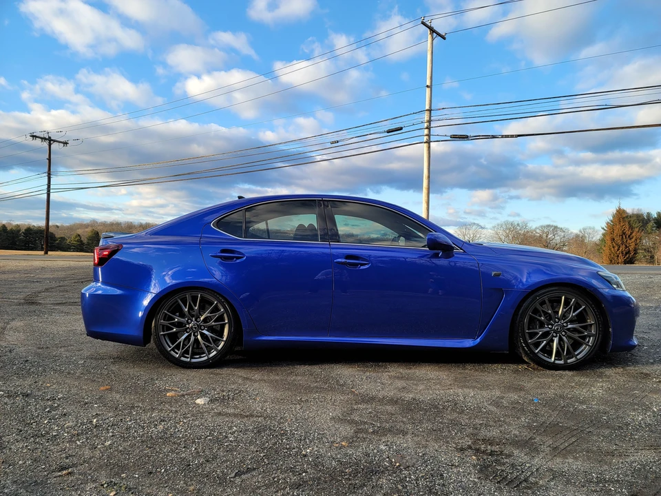 2011 Lexus IS F 2nd Gen - Image 16 of 31