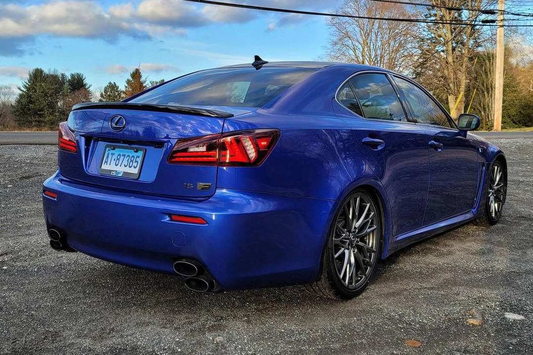 2011 Lexus IS F 2nd Gen - Image 5 of 31