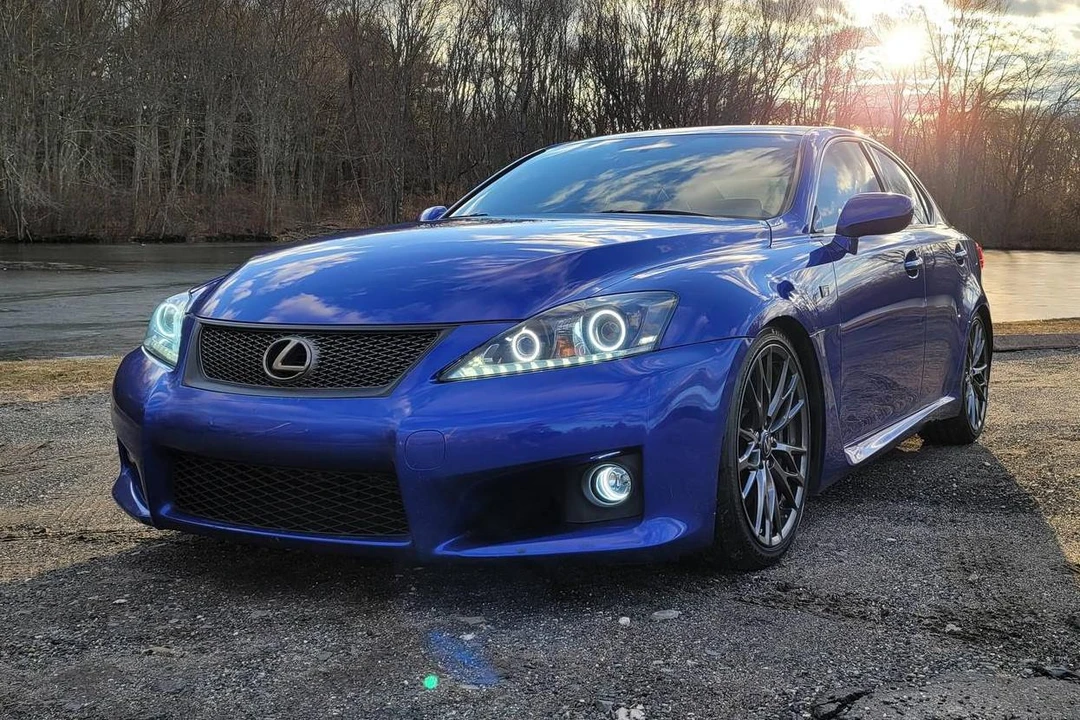 2011 Lexus IS F 2nd Gen - Image 3 of 31