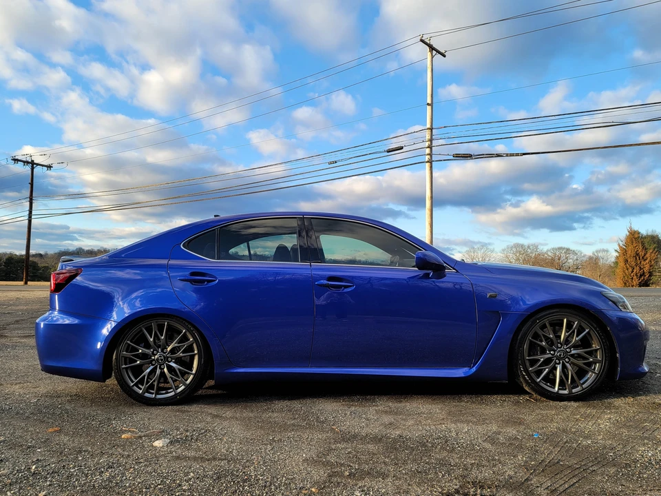 2011 Lexus IS F 2nd Gen - Image 17 of 31