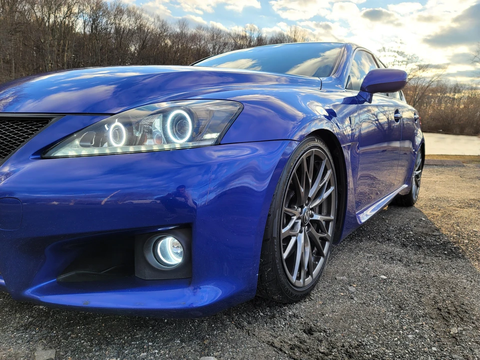 2011 Lexus IS F 2nd Gen - Image 28 of 31