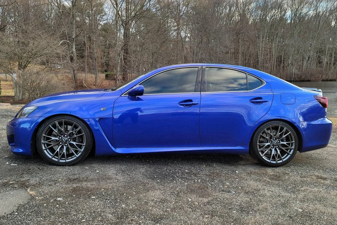 2011 Lexus IS F 2nd Gen - Image 4 of 31
