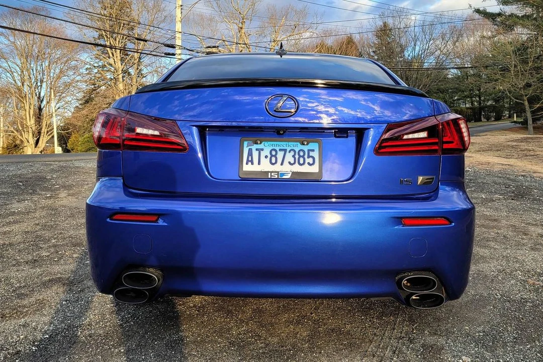 2011 Lexus IS F 2nd Gen - Image 12 of 31