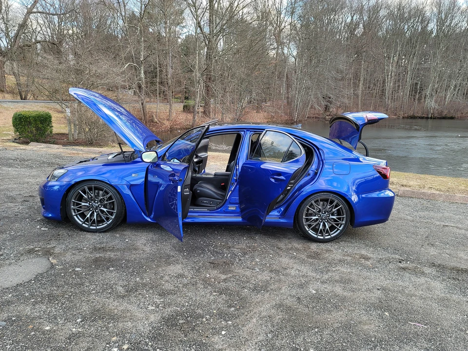 2011 Lexus IS F 2nd Gen - Image 22 of 31