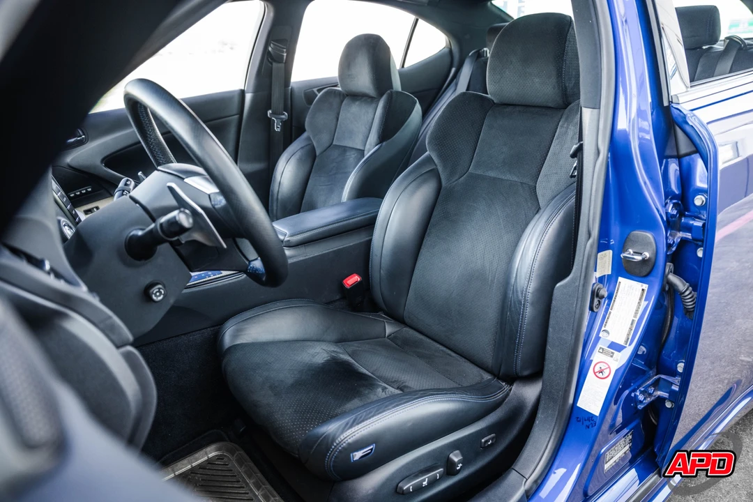 2011 Lexus IS F 2nd Gen - Image 4 of 31