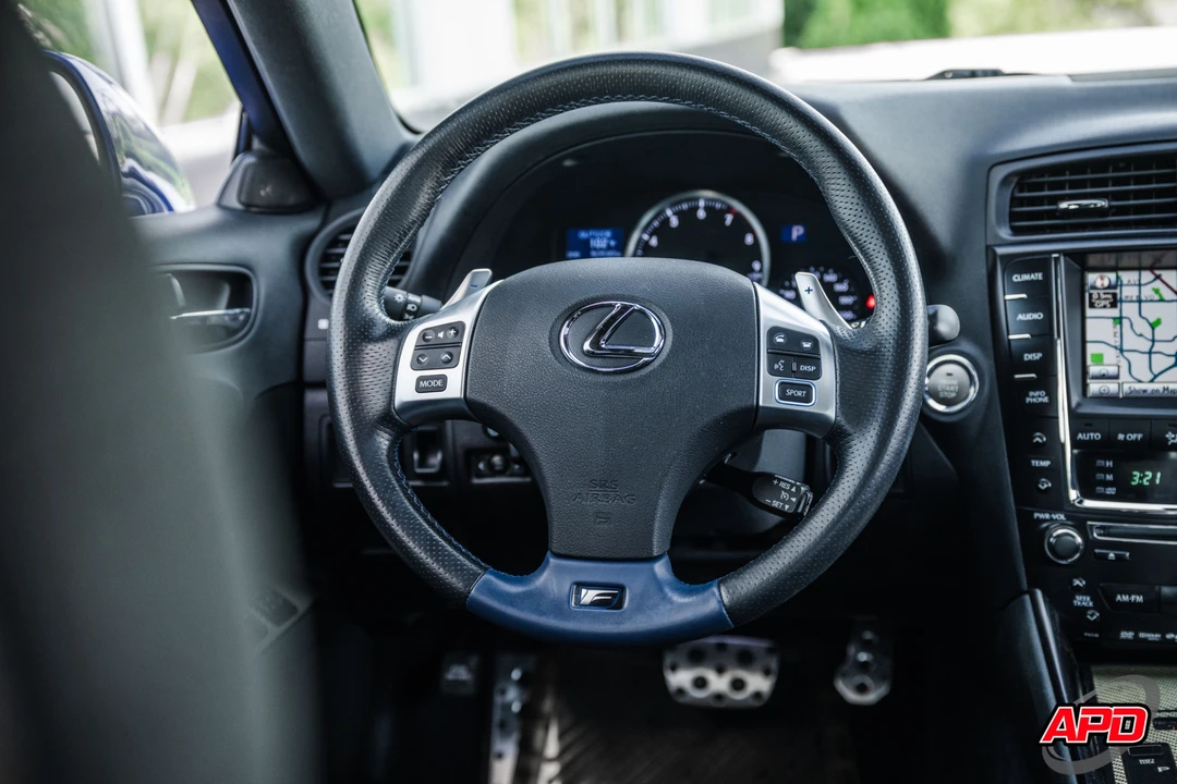 2011 Lexus IS F 2nd Gen - Image 9 of 31