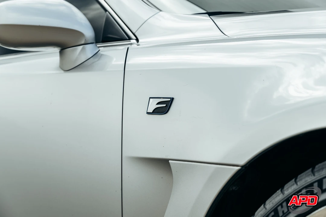 2011 Lexus IS F 2nd Gen - Image 28 of 31