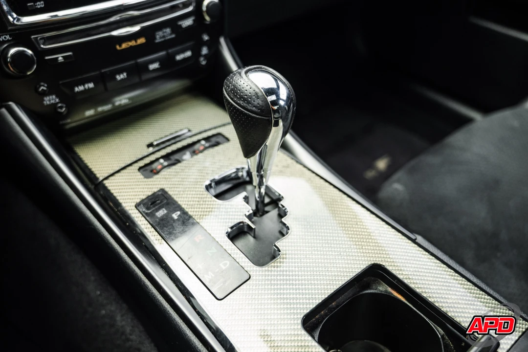 2011 Lexus IS F 2nd Gen - Image 19 of 31