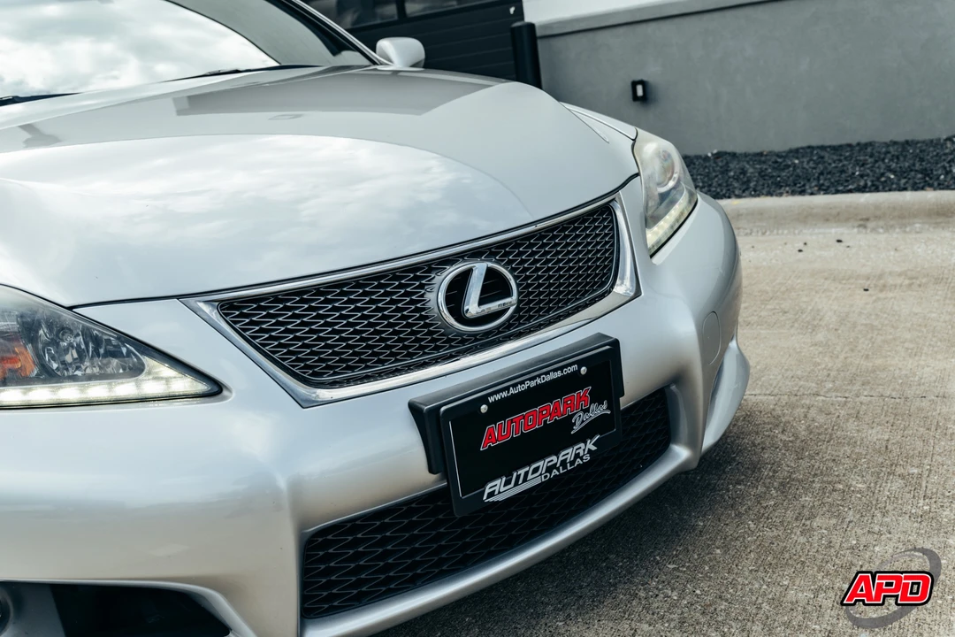 2011 Lexus IS F 2nd Gen - Image 24 of 31