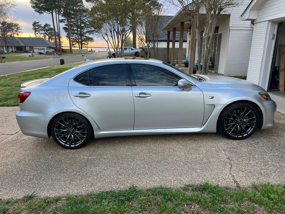 2011 Lexus IS F 2nd Gen - Image 24 of 31