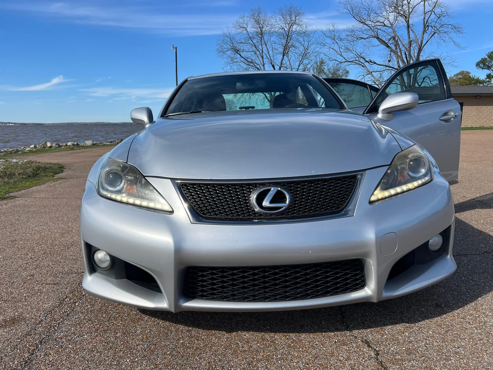 2011 Lexus IS F 2nd Gen - Image 6 of 31