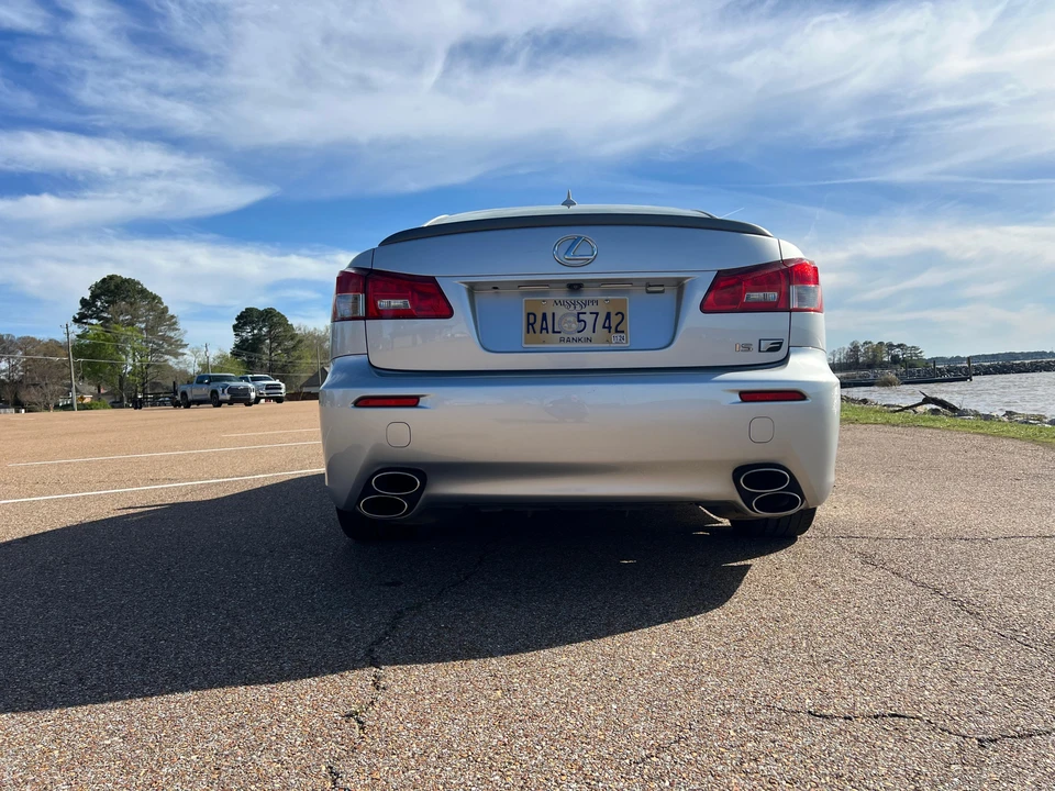 2011 Lexus IS F 2nd Gen - Image 17 of 31