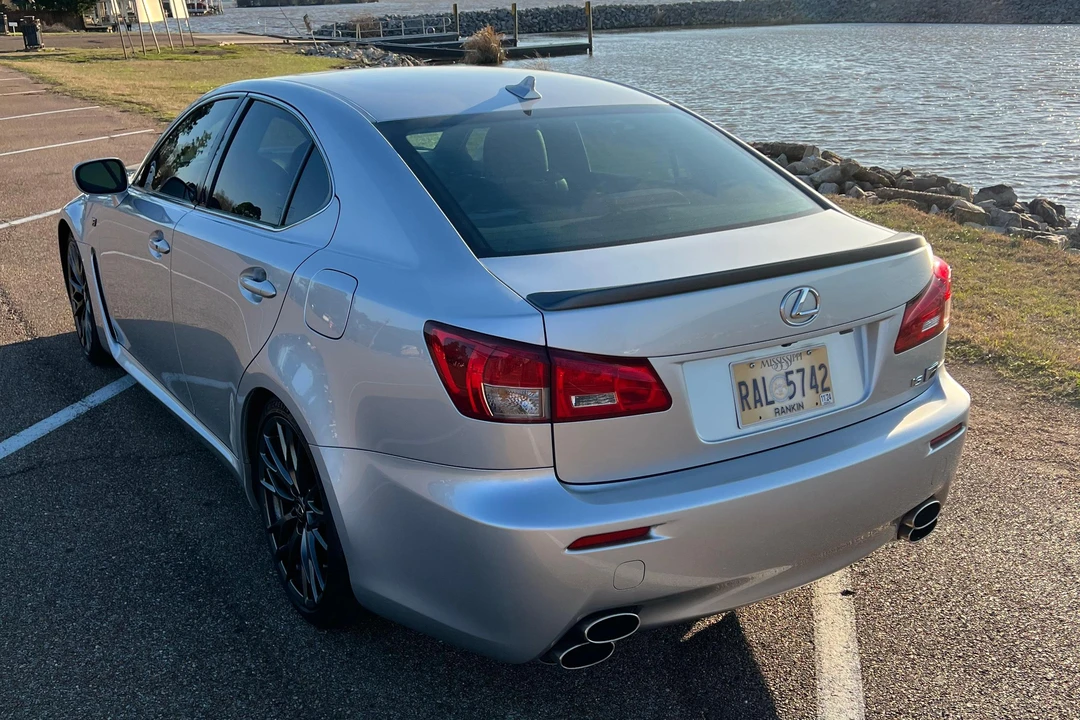 2011 Lexus IS F 2nd Gen - Image 15 of 31