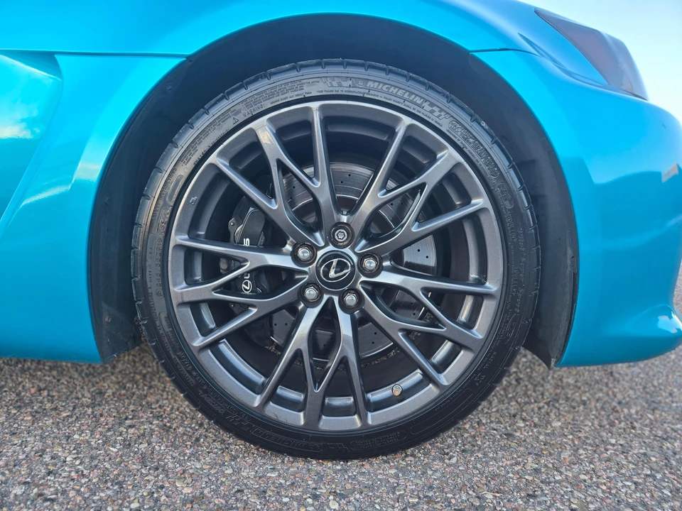 2011 Lexus IS F 2nd Gen - Image 23 of 31
