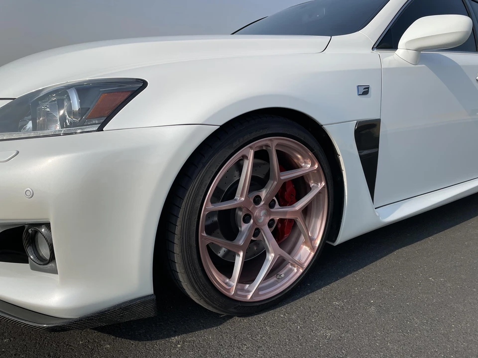 2011 Lexus IS F 2nd Gen - Image 25 of 31
