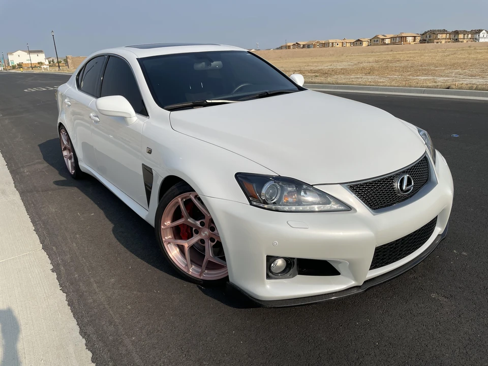 2011 Lexus IS F 2nd Gen - Image 18 of 31