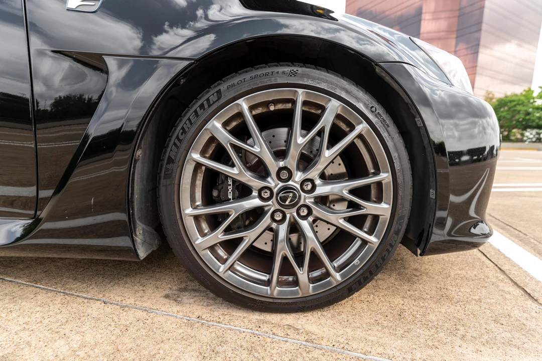 2011 Lexus IS F 2nd Gen - Image 25 of 31