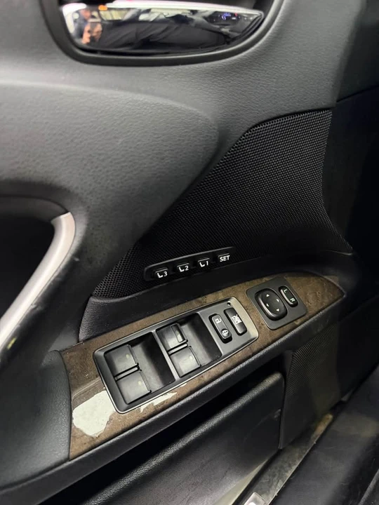 2011 Lexus IS 2nd Gen - Image 17 of 17