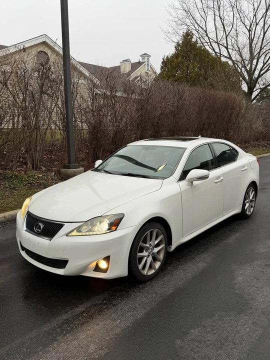 2011 Lexus IS 2nd Gen - Image 3 of 17