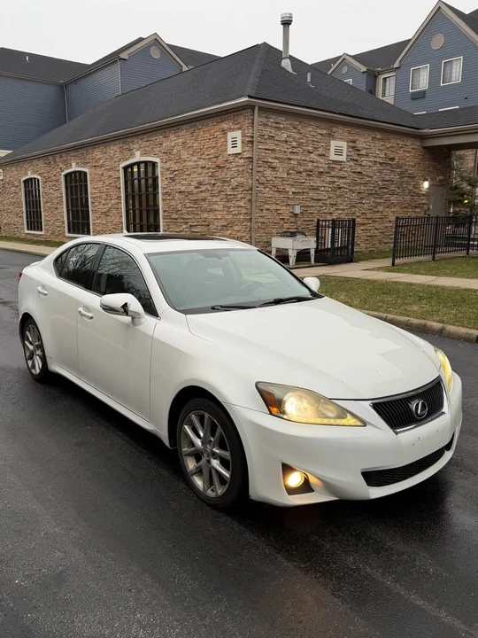 2011 Lexus IS 2nd Gen - Image 2 of 17