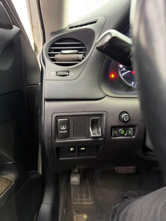 2011 Lexus IS 2nd Gen - Image 16 of 17