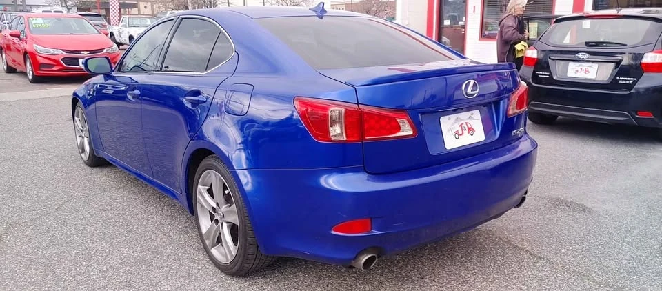 2011 Lexus IS 2nd Gen - Image 6 of 16