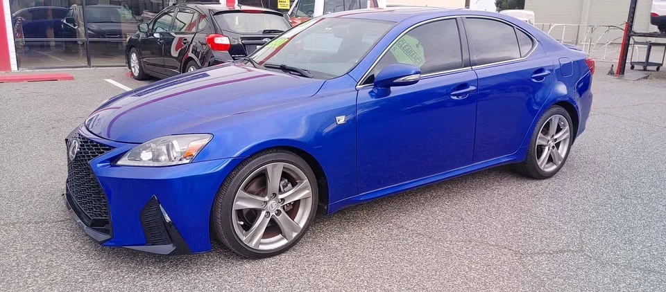 2011 Lexus IS 2nd Gen - Image 2 of 16