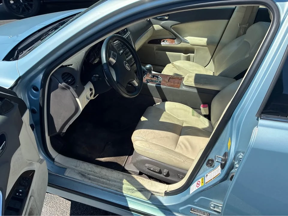 2011 Lexus IS 2nd Gen - Image 7 of 9