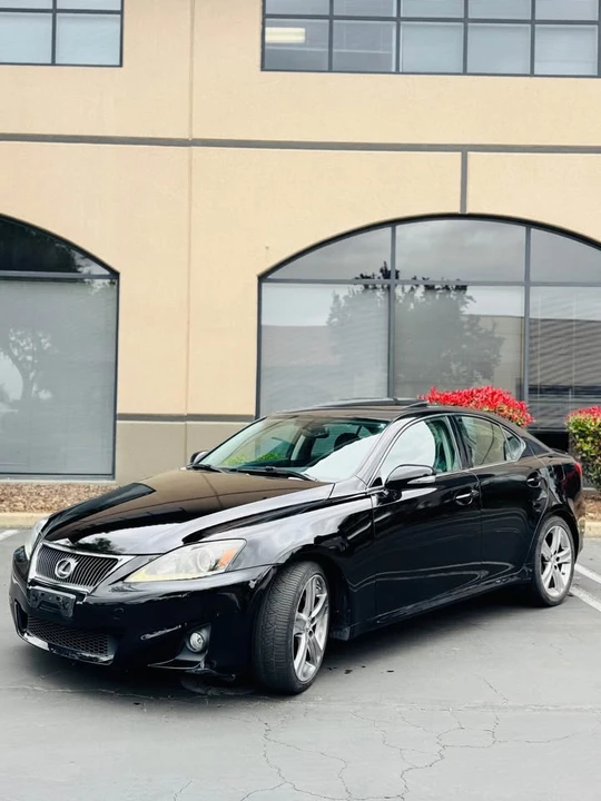 2011 Lexus IS 2nd Gen - Image 3 of 18