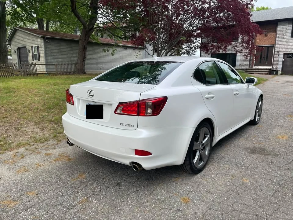 2011 Lexus IS 2nd Gen - Image 2 of 6
