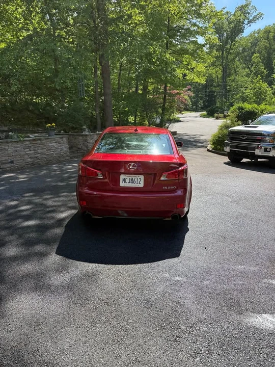 2011 Lexus IS 2nd Gen - Image 6 of 10