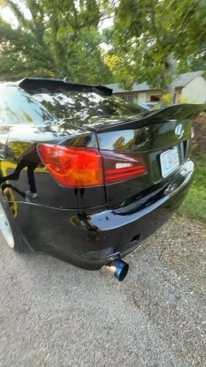 2011 Lexus IS 2nd Gen - Image 5 of 5