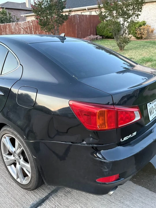 2011 Lexus IS 2nd Gen - Image 9 of 9