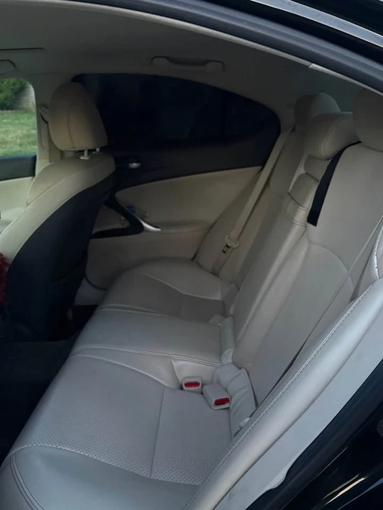 2011 Lexus IS 2nd Gen - Image 8 of 9
