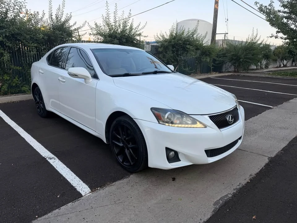 2011 Lexus IS 2nd Gen - Image 3 of 19
