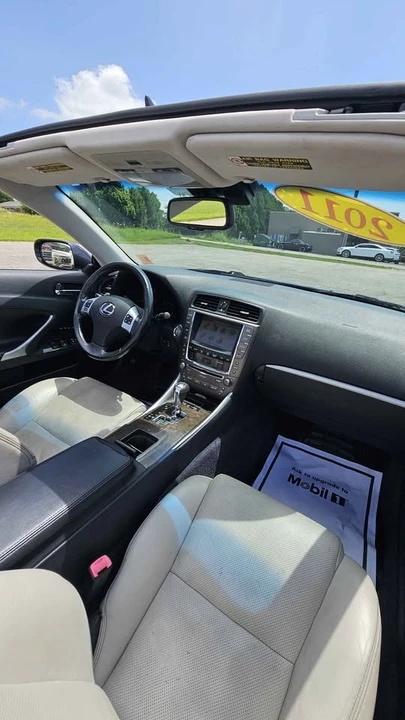 2011 Lexus IS 2nd Gen - Image 11 of 15