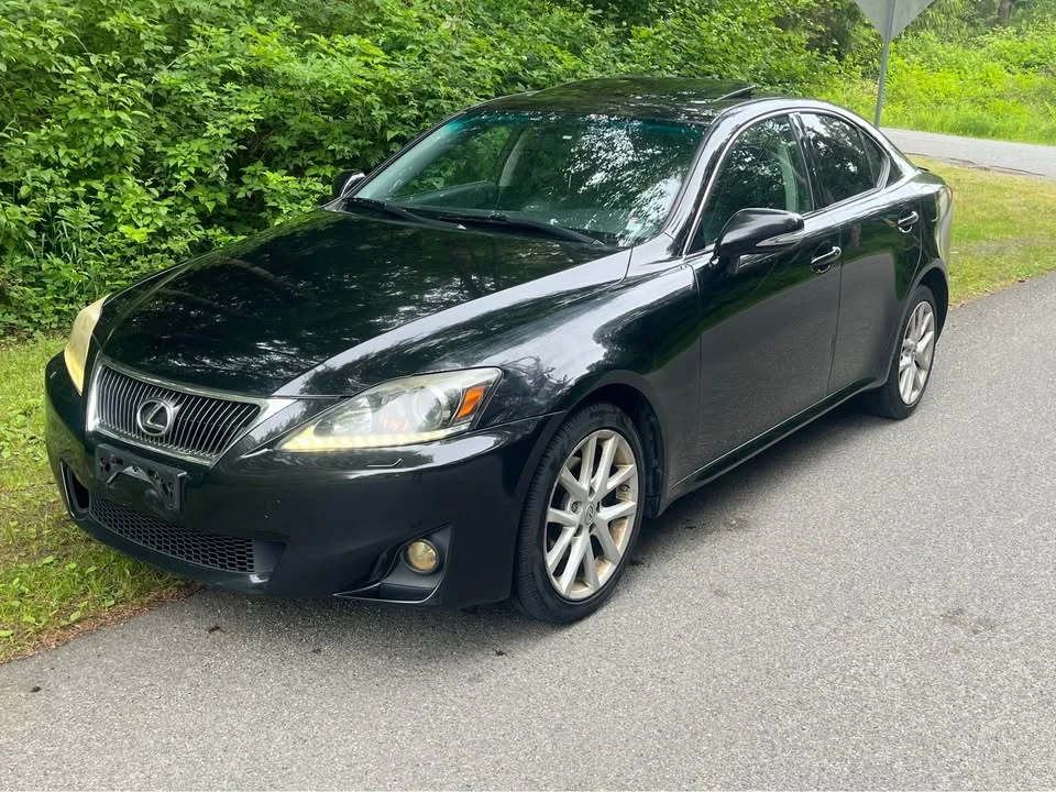 2011 Lexus IS 2nd Gen - Image 3 of 9