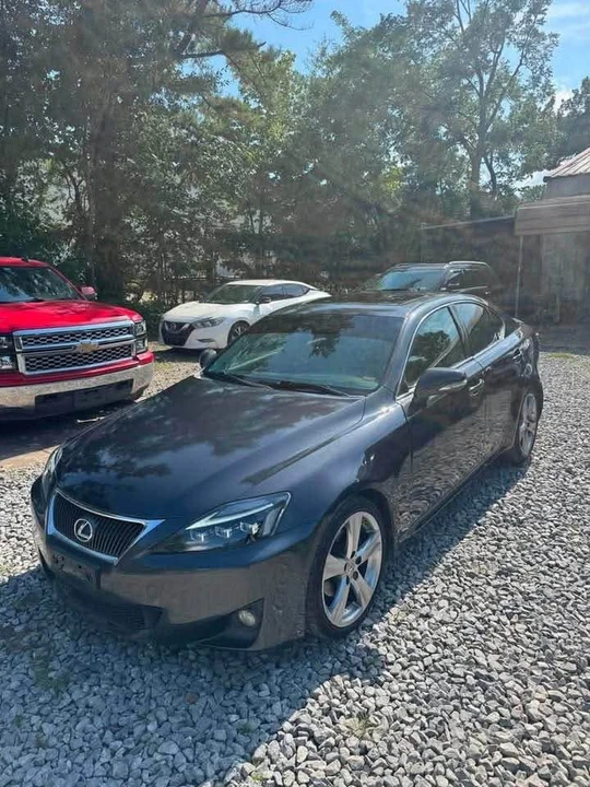 2011 Lexus IS 2nd Gen - Image 2 of 11