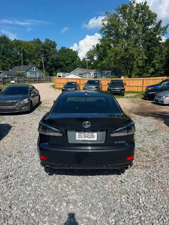 2011 Lexus IS 2nd Gen - Image 9 of 11