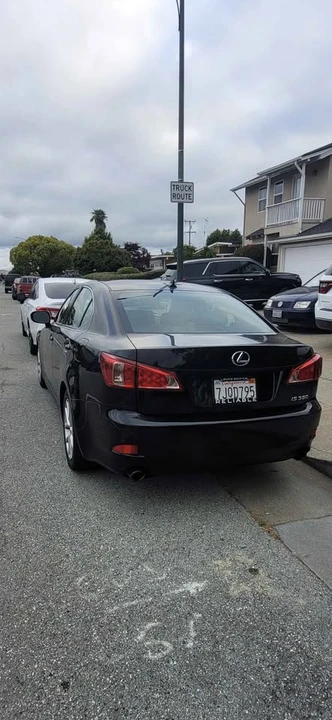 2011 Lexus IS 2nd Gen - Image 4 of 20