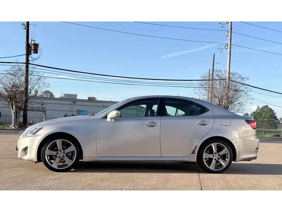 2011 Lexus IS 2nd Gen - Image 8 of 20
